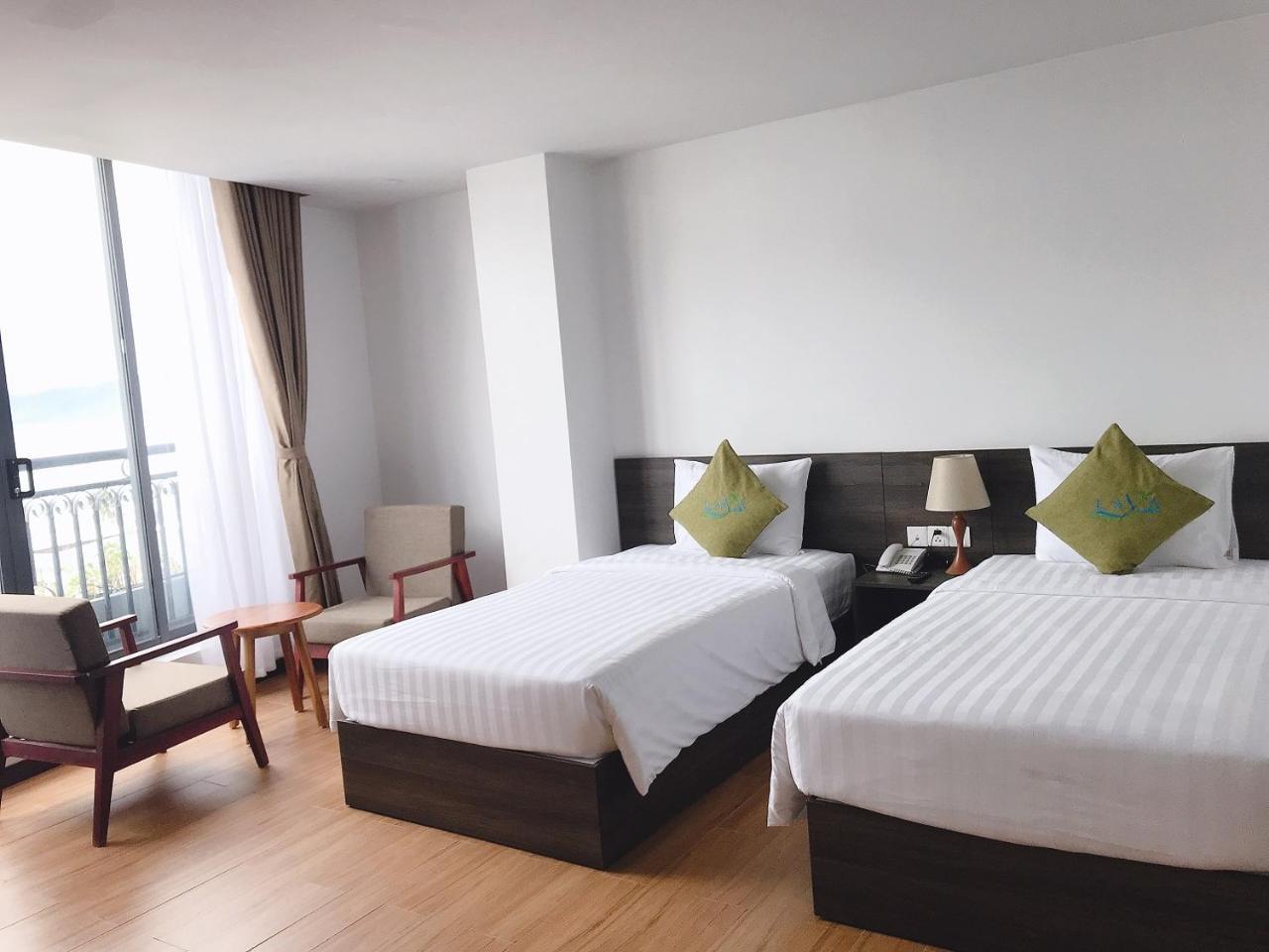 Lava Hotel Nha Trang Exteriör bild