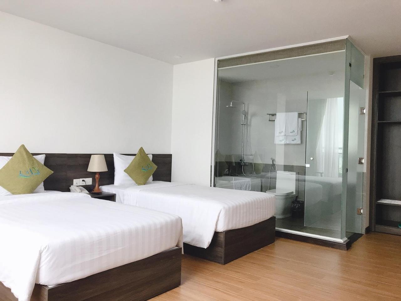 Lava Hotel Nha Trang Exteriör bild