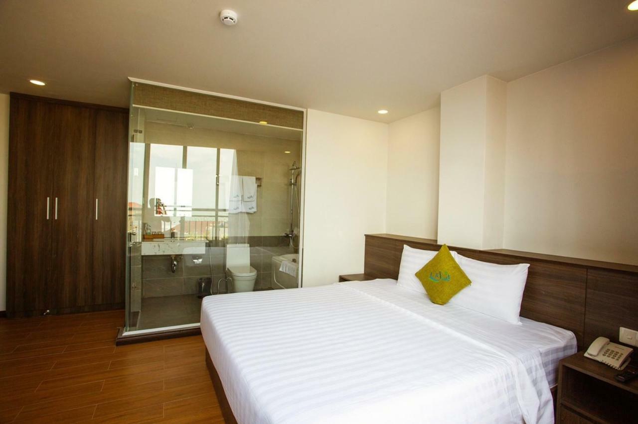 Lava Hotel Nha Trang Exteriör bild
