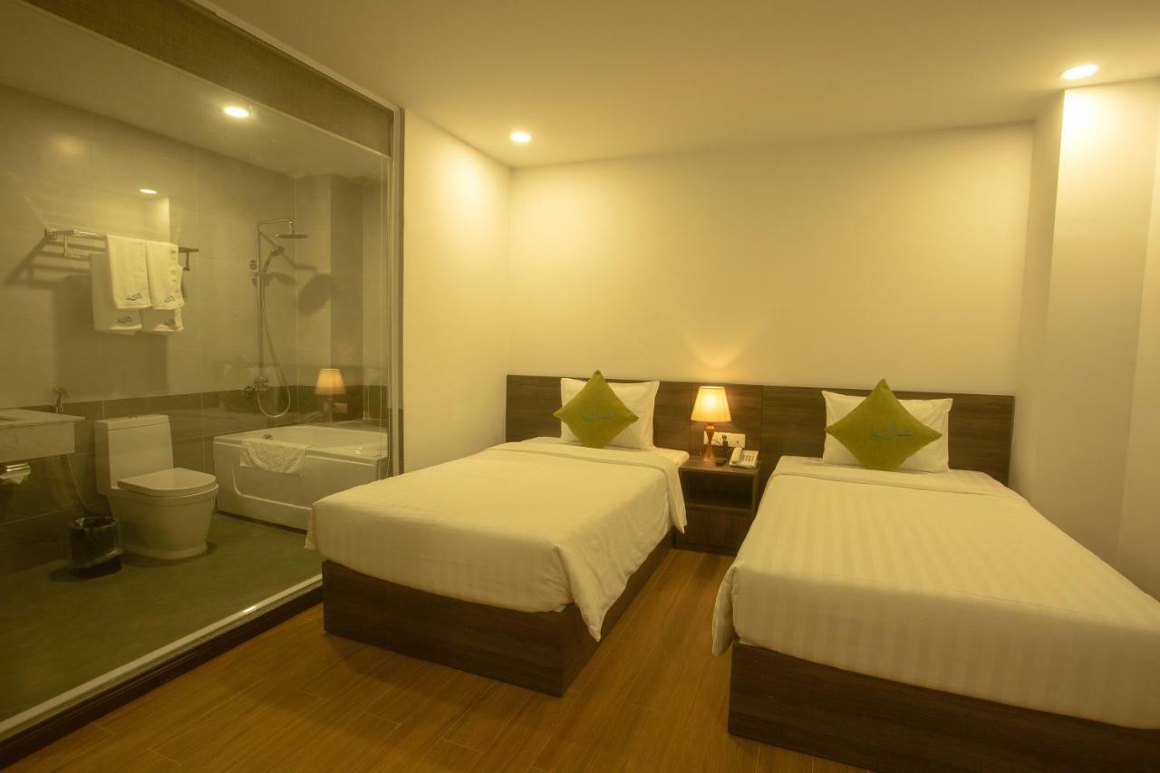 Lava Hotel Nha Trang Exteriör bild