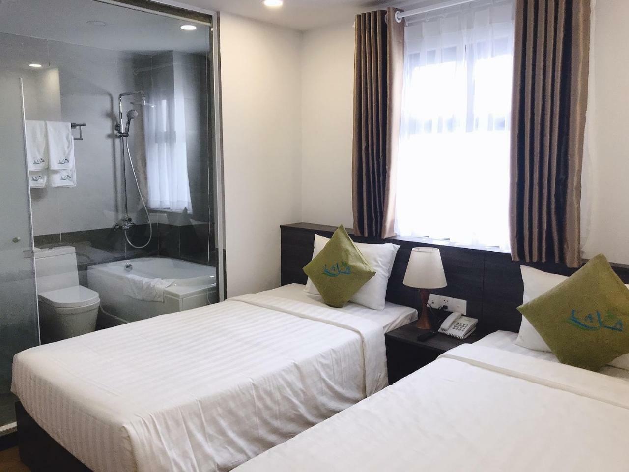 Lava Hotel Nha Trang Exteriör bild